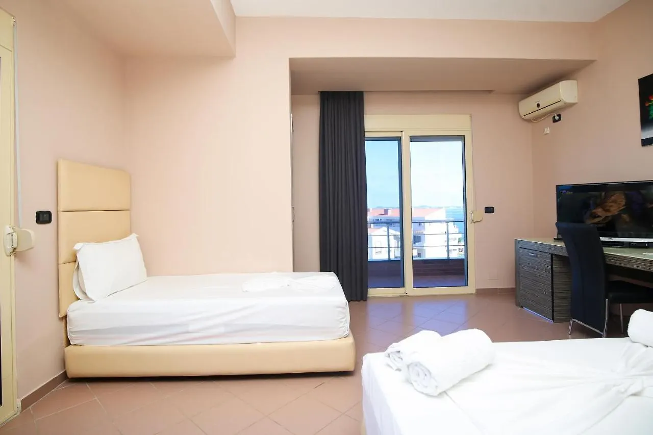 Aliko Hotel Radhime